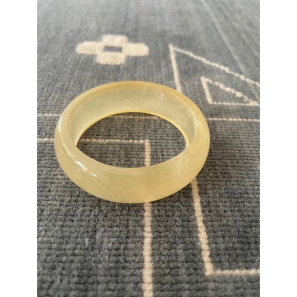 Vintage Yellow Faux Jade Lucite Bangle Bracelet - Picture 1 of 9